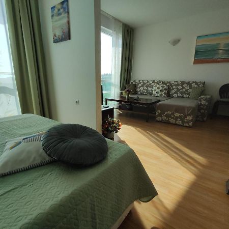 Прекрасен Апартамент С Изглед Към Морето Сарафово 1 Burgas Exterior foto