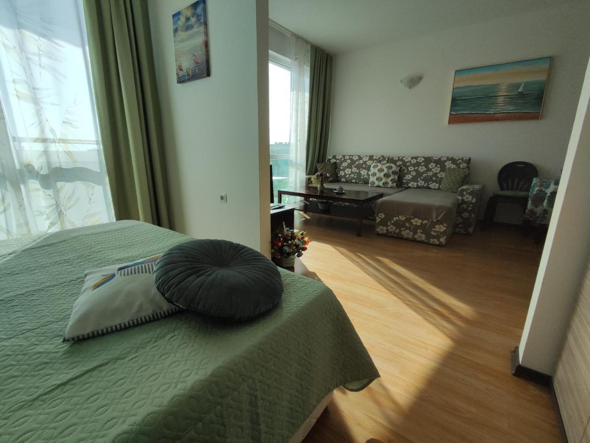 Прекрасен Апартамент С Изглед Към Морето Сарафово 1 Burgas Exterior foto